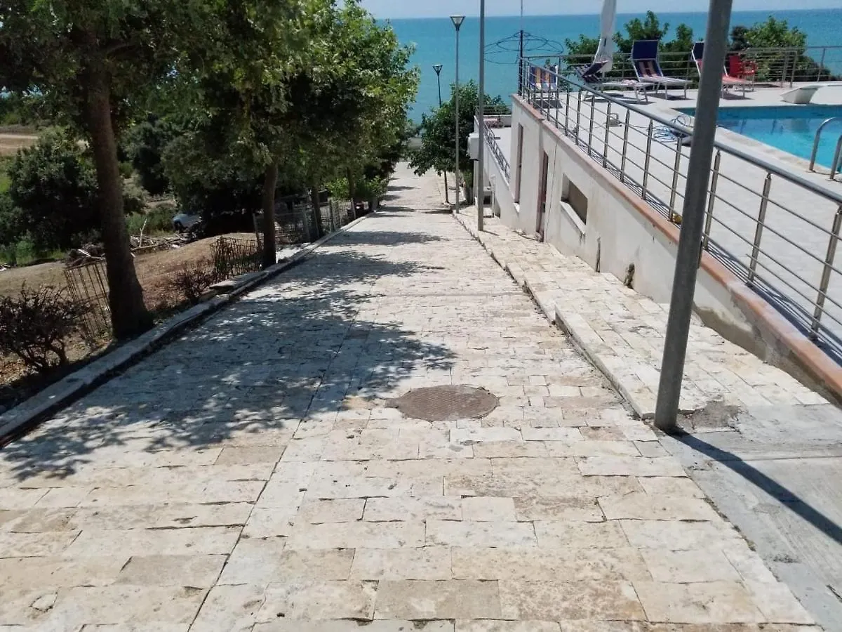 Oasis Residency Apartment Spille